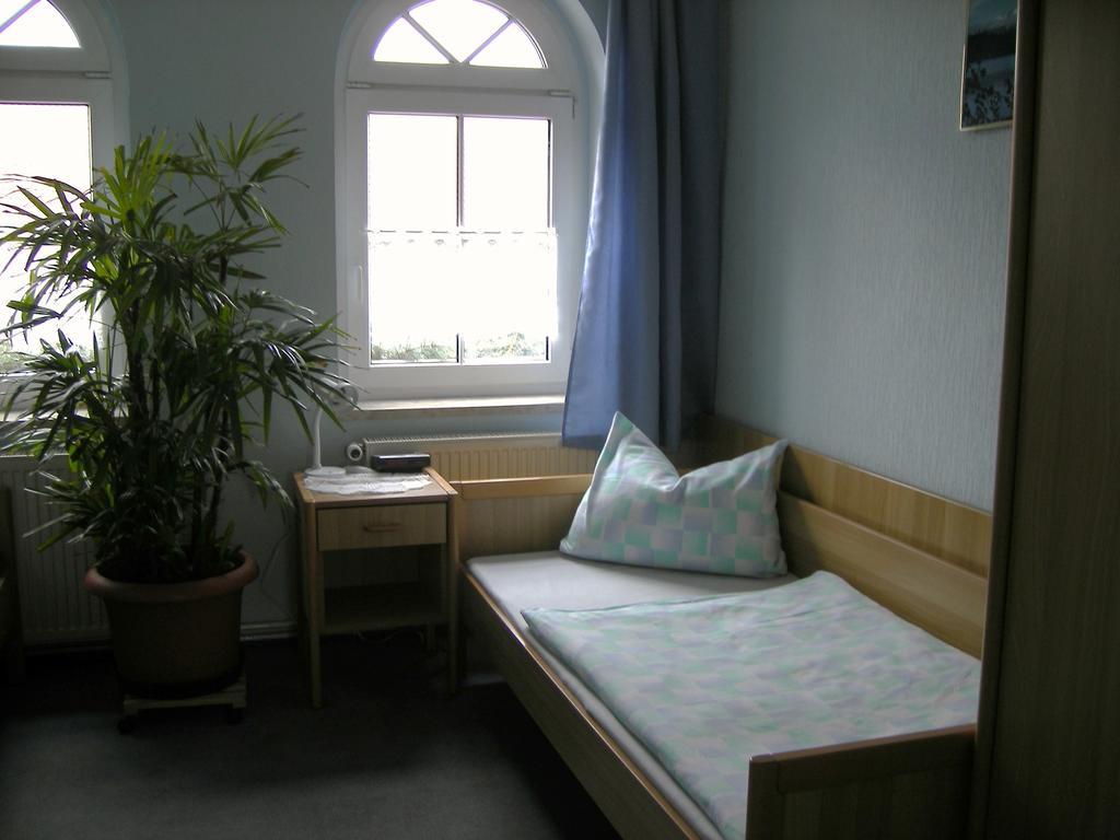 Werners Landgasthaus Hotel Lieskau Room photo